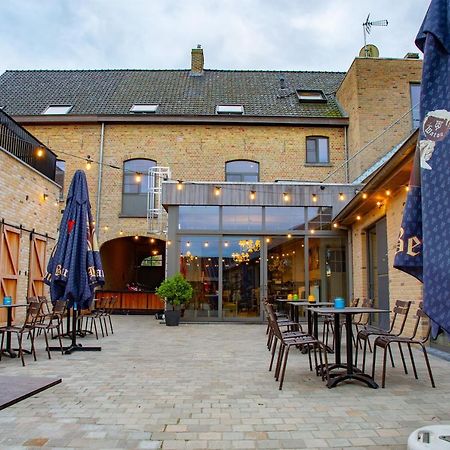 Oud Gemeentehuis Poelkapelle Екстер'єр фото
