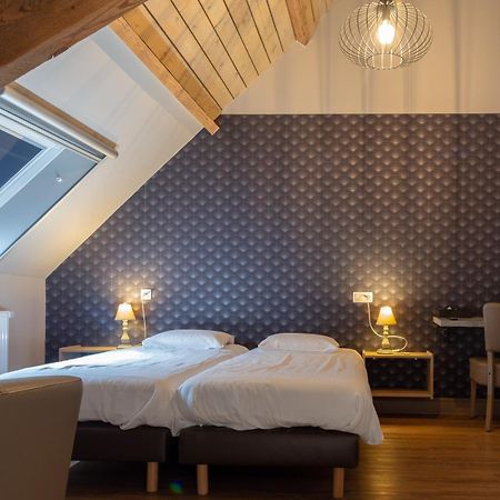 Oud Gemeentehuis Poelkapelle Екстер'єр фото