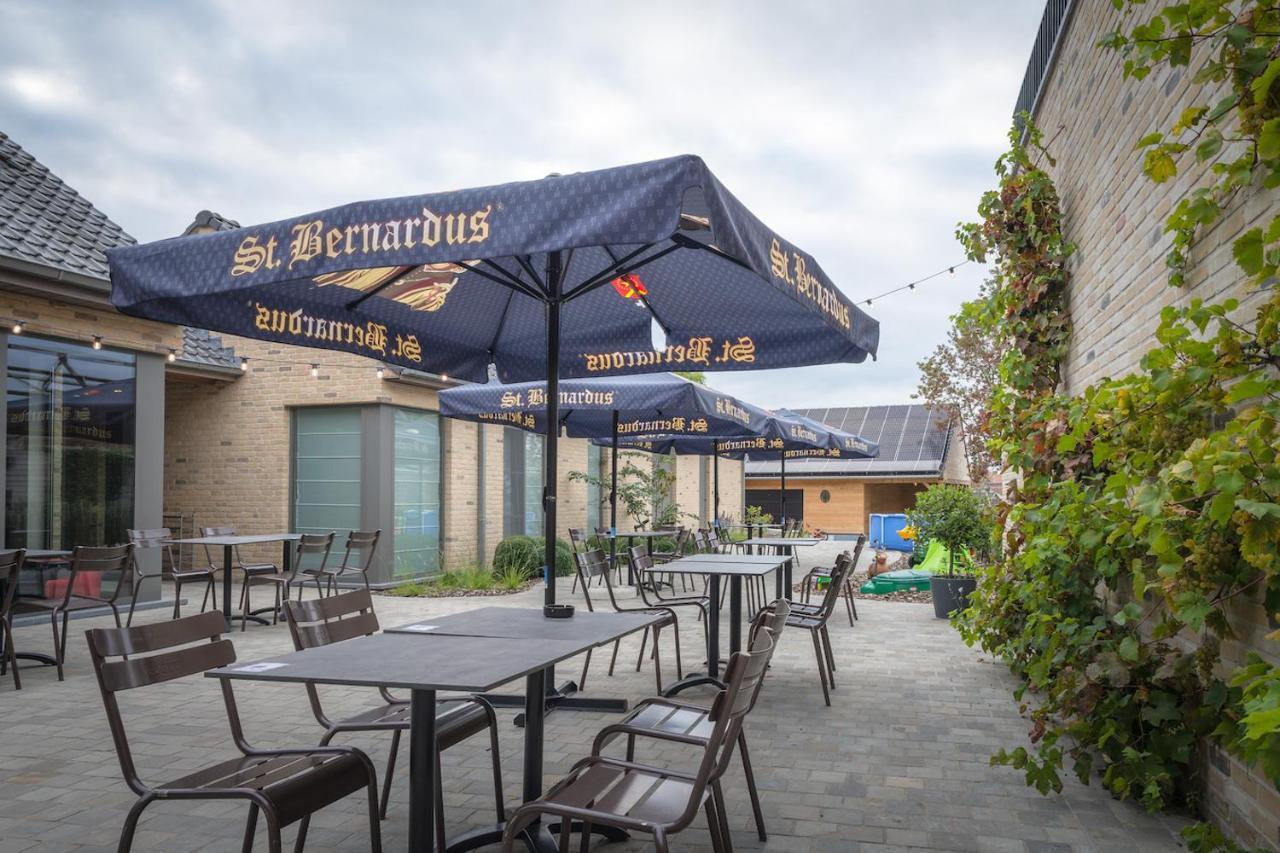 Oud Gemeentehuis Poelkapelle Екстер'єр фото