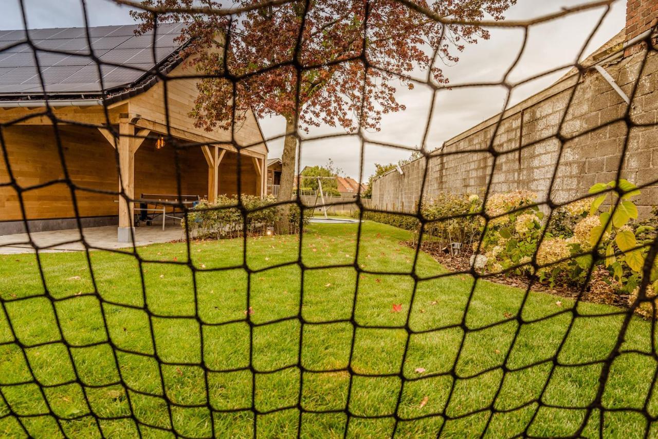Oud Gemeentehuis Poelkapelle Екстер'єр фото