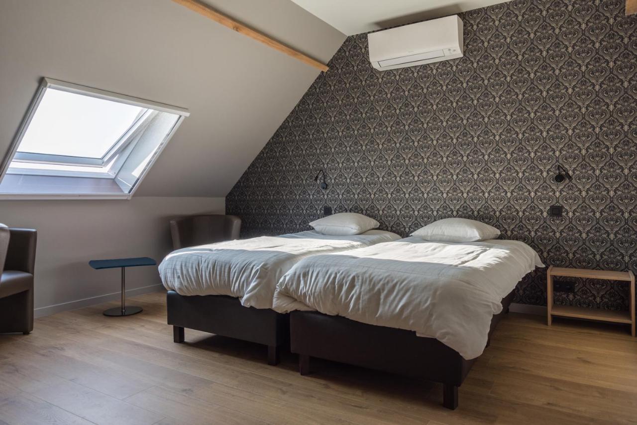 Oud Gemeentehuis Poelkapelle Екстер'єр фото